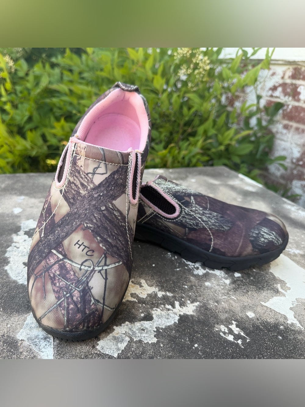 RedHead XTR Camo w Pink Accents Moc Slip On Loafers Hiking Shoes Womens Sz 9.5